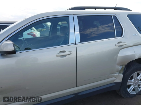 2015 GMC Terrain SLT with VIN 2GKFLXE32F6429187, listed as a IAAI auction lot 41697367 with 106,844 mi miles and . Bid and sale history available at carsss.com. Image 14.