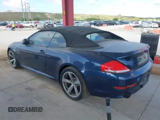 2010 BMW 6 Series 650i z VIN WBAEB5C53AC225241, wystawiony jako IAAI lot #42320308 z przebiegiem 216 151 mil mil oraz . Historia ofert i sprzedaży dostępna na DreamBid. Obrazek 3.