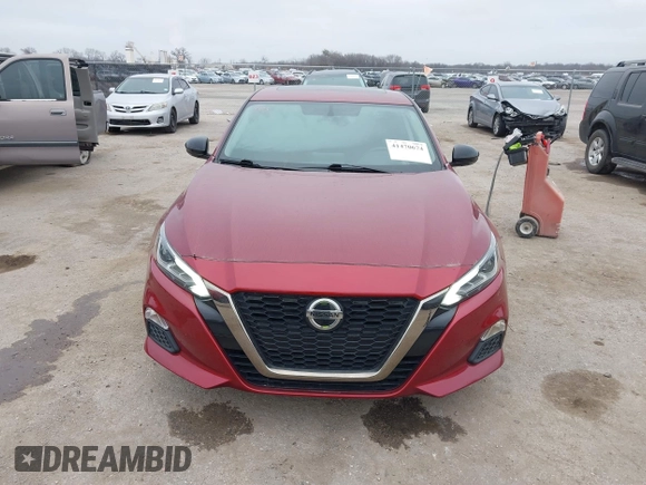 2019 Nissan Altima 2.5 SR with VIN 1N4BL4CV8KC130694, listed as a IAAI auction lot 41470674 with 44,827 mi miles. Bid and sale history available at carsss.com. Image 12.
