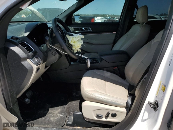 2018 Ford Explorer Limited with VIN 1FM5K7F8XJGA97279, listed as a Copart auction lot 52440625 with 45,679 mi miles and Salvage Title. Bid and sale history available at carsss.com. Image 7.