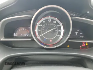 2014 Mazda 3 i Touring z VIN JM1BM1L73E1158717, wystawiony jako Copart lot #58251275 z przebiegiem 217 372 mil mil oraz Szkoda całkowita • Salvage title. Historia ofert i sprzedaży dostępna na DreamBid. Obrazek 9.