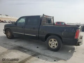 2006 Chevrolet Silverado 1500 LT1 with VIN 2GCEC13Z661313144, listed as a Copart auction lot 49152015 with 320,107 mi miles and Clean Title. Bid and sale history available at carsss.com. Image 2.
