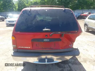 2000 Ford Explorer XLT with VIN 1FMZU63P7YZA68094, listed as a IAAI auction lot 42188950 with 210,747 mi miles and . Bid and sale history available at DreamBid. Image 16.