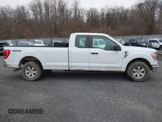 2021 Ford F-150 XL с VIN 1FTFX1E5XMKD25149, выставлен на аукционе IAAI как лот 41524584 с пробегом 105 883 миль миль и . История ставок и продаж доступна на DreamBid. Изображение 13.