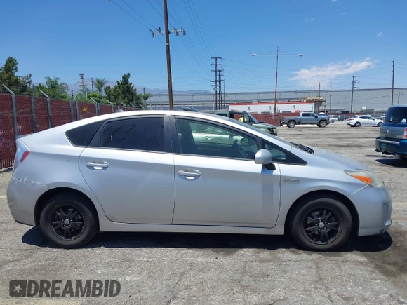 2015 Toyota Prius Four with VIN JTDKN3DU2F1997479, listed as a IAAI auction lot 42644543 with 263,980 mi miles and . Bid and sale history available at DreamBid. Image 13.