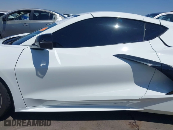 2020 Chevrolet Corvette 2LT with VIN 1G1Y72D43L5111441, listed as a IAAI auction lot 42185374 with 13,143 mi miles and . Bid and sale history available at DreamBid. Image 14.