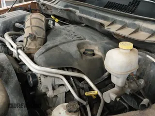 2012 Ram 1500 Express z VIN 1C6RD7FT7CS245092, wystawiony jako IAAI lot #42750773 z przebiegiem 180 274 mil mil oraz . Historia ofert i sprzedaży dostępna na DreamBid. Obrazek 19.