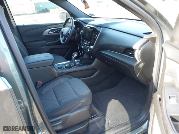 2022 Chevrolet Traverse LT Cloth with VIN 1GNEVGKW3NJ150288, listed as a IAAI auction lot 41880159 with 23,044 mi miles. Bid and sale history available at carsss.com. Image 5.