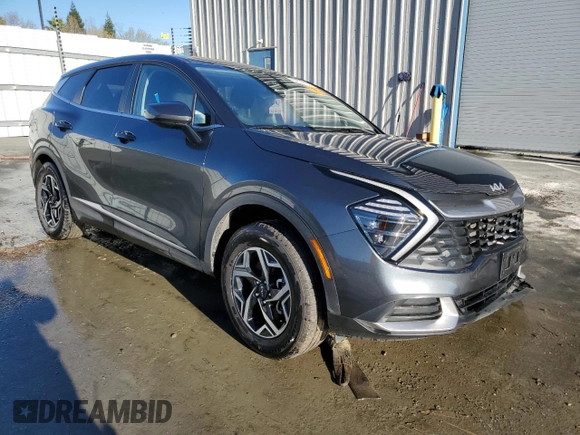 2024 Kia Sportage LX with VIN KNDPUCDF0R7251995, listed as a Copart auction lot 50586565 with Not Provided miles and Clean Title. Bid and sale history available at DreamBid. Image 4.