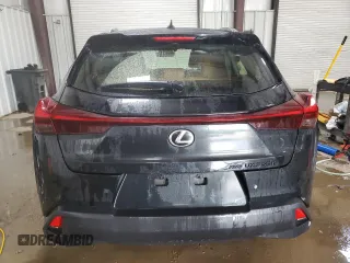 2025 Lexus UX 300h with VIN JTHUCJDH7S2003370, listed as a Copart auction lot 61748695 with 15,830 mi miles and Salvage title. Bid and sale history available at DreamBid. Image 6.