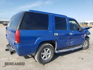 2000 Cadillac Escalade z VIN 1GYEK63RXYR218199, wystawiony jako Copart lot #88710545 z przebiegiem 200 616 mil mil oraz Szkoda całkowita • Salvage title. Historia ofert i sprzedaży dostępna na DreamBid. Obrazek 3.