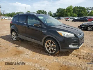 2013 Ford Escape Titanium z VIN 1FMCU0J94DUB90197, wystawiony jako Copart lot #59289925 z przebiegiem 200 006 mil mil oraz Czysty tytuł • Clean title. Historia ofert i sprzedaży dostępna na DreamBid. Obrazek 4.