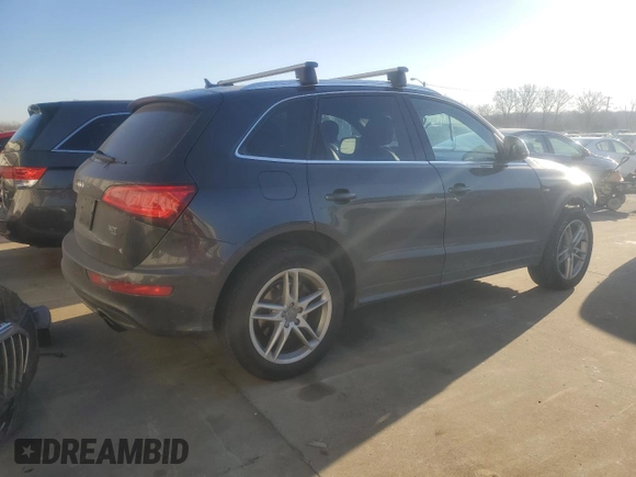 2014 Audi Q5 Premium Plus with VIN WA1DGAFP2EA122832, listed as a Copart auction lot 42905635 with 131,884 mi miles and Salvage Title. Bid and sale history available at carsss.com. Image 3.