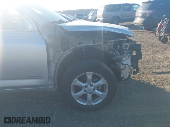 2010 Toyota RAV4 Ltd with VIN 2T3DF4DV9AW048896, listed as a IAAI auction lot 41691140 with 132,811 mi miles. Bid and sale history available at carsss.com. Image 18.
