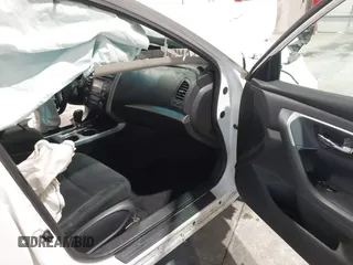 2015 Nissan Altima 2.5 S with VIN 1N4AL3AP6FN378690, listed as a IAAI auction lot 41612014 with 124,680 mi miles. Bid and sale history available at carsss.com. Image 5.