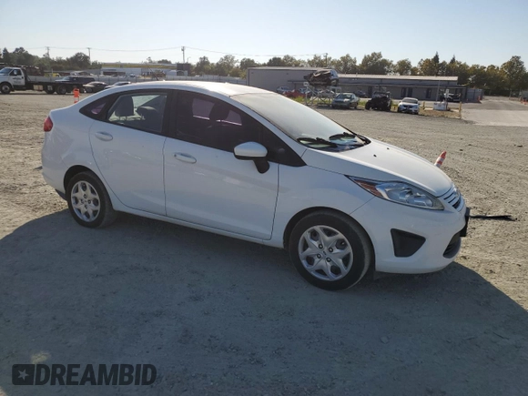 2013 Ford Fiesta S with VIN 3FADP4AJ3DM111257, listed as a Copart auction lot 73243404 with 43,209 mi miles and Clean title. Bid and sale history available at DreamBid. Image 4.