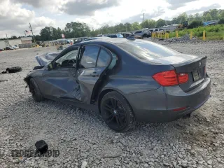 2015 BMW 3 Series 328i с VIN WBA3A5G51FNS88399, выставлен на аукционе Copart как лот 56985245 с пробегом 145 778 миль миль и Списание • Salvage title. История ставок и продаж доступна на DreamBid. Изображение 2.