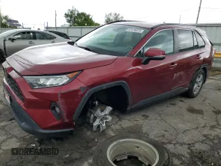 2020 Toyota RAV4 XLE with VIN 2T3P1RFV2LW139372, listed as a Copart auction lot 57876975 with 56,776 mi miles and Salvage title. Bid and sale history available at DreamBid. Image 1.