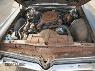 1965 Pontiac Bonneville z VIN 262375R103008, wystawiony jako Copart lot #77523054 z przebiegiem 16 482 mil mil oraz Tytuł czysty. Historia ofert i sprzedaży dostępna na DreamBid. Obrazek 11.