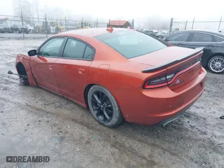 2022 Dodge Charger SXT with VIN 2C3CDXJG2NH162600, listed as a IAAI auction lot 41509793 with 35,765 mi miles. Bid and sale history available at carsss.com. Image 3.