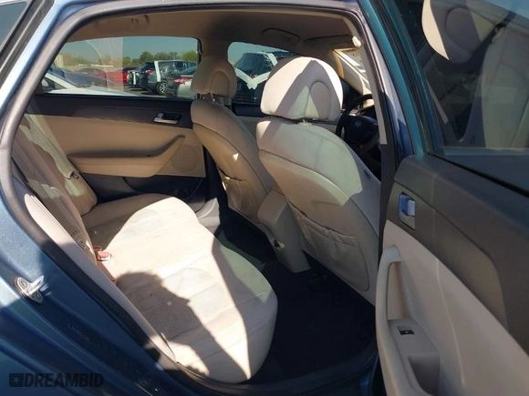 2016 Hyundai Sonata 2.4L SE with VIN 5NPE24AF9GH433954, listed as a IAAI auction lot 41980518 with 124,351 mi miles. Bid and sale history available at carsss.com. Image 8.