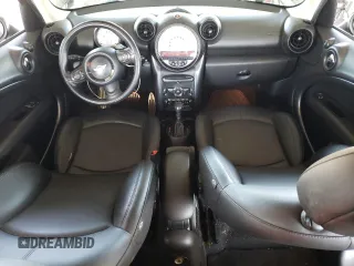 2013 MINI Countryman S с VIN WMWZC3C5XDWP22700, выставлен на аукционе Copart как лот 57153995 с пробегом 108 344 миль миль и Списание • Salvage title. История ставок и продаж доступна на DreamBid. Изображение 8.