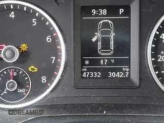 2018 Volkswagen Tiguan with VIN WVGBV7AX0JK000306, listed as a IAAI auction lot 41540745 with 47,322 mi miles and . Bid and sale history available at DreamBid. Image 15.