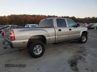 2003 Chevrolet Silverado 1500HD LS z VIN 1GCGC13U83F226492, wystawiony jako Copart lot #82388294 z przebiegiem 172 310 mil mil oraz Szkoda całkowita • Salvage title. Historia ofert i sprzedaży dostępna na DreamBid. Obrazek 3.