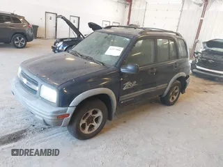 2002 Chevrolet Tracker ZR2 with VIN 2CNBJ734X26952345, listed as a IAAI auction lot 42577990 with 195,007 mi miles and . Bid and sale history available at DreamBid. Image 2.