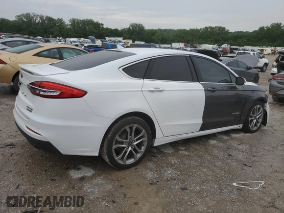 2019 Ford Fusion Titanium with VIN 3FA6P0RU5KR179916, listed as a Copart auction lot 58552525 with 110,035 mi miles and Clean title. Bid and sale history available at DreamBid. Image 3.