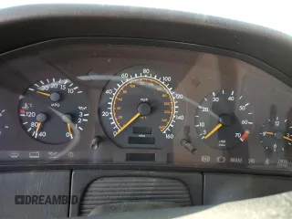 1994 Mercedes-Benz S 320 with VIN WDBGA32E6RA177390, listed as a Copart auction lot 47685975 with Not Provided miles and Salvage Title. Bid and sale history available at DreamBid. Image 9.