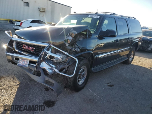 2003 GMC Yukon XL SLT with VIN 3GKGK26G73G301216, listed as a Copart auction lot 45231825 with 124,739 mi miles and Salvage Title. Bid and sale history available at carsss.com. Image 1.