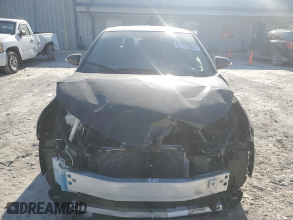 2021 Toyota C-HR LE z VIN JTNKHMBXXM1117650, wystawiony jako Copart lot #48288875 z przebiegiem 40 211 mil mil oraz Szkoda całkowita • Salvage title. Historia ofert i sprzedaży dostępna na DreamBid. Obrazek 5.