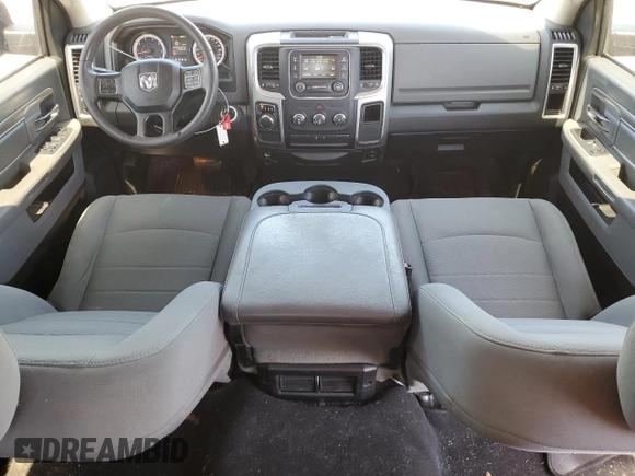 2019 Ram 1500 SLT z VIN 1C6RR6TTXKS727294, wystawiony jako Copart lot #47323325 z przebiegiem 60 514 mil mil oraz Szkoda całkowita • Salvage title. Historia ofert i sprzedaży dostępna na DreamBid. Obrazek 8.