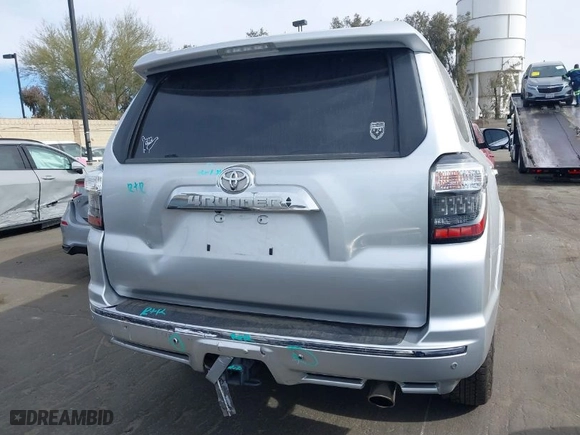 2019 Toyota 4Runner SR5 with VIN JTEBU5JR2K5690374, listed as a IAAI auction lot 41375797 with 62,188 mi miles. Bid and sale history available at carsss.com. Image 16.