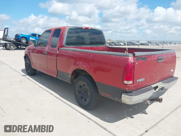 1999 Ford F-250 with VIN 1FTPX27W3XKC13331, listed as a IAAI auction lot 42808366 with Not provided miles and . Bid and sale history available at DreamBid. Image 3.