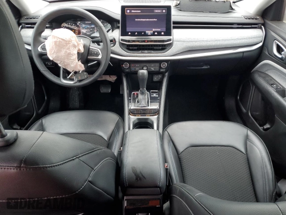 2022 Jeep Compass Altitude with VIN 3C4NJCBB3NT204949, listed as a Copart auction lot 57820975 with 18,098 mi miles and Salvage title. Bid and sale history available at DreamBid. Image 8.