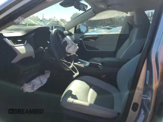 2023 Toyota RAV4 Hybrid XLE Premium z VIN JTMB6RFV8PD115723, wystawiony jako Copart lot #88005175 z przebiegiem 18 363 mil mil oraz Szkoda całkowita • Salvage title. Historia ofert i sprzedaży dostępna na DreamBid. Obrazek 7.
