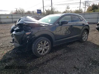 2025 Mazda CX-30 S Premium with VIN 3MVDMBDM6SM791678, listed as a Copart auction lot 50941165 with 727 mi miles and Salvage title. Bid and sale history available at DreamBid. Image 1.
