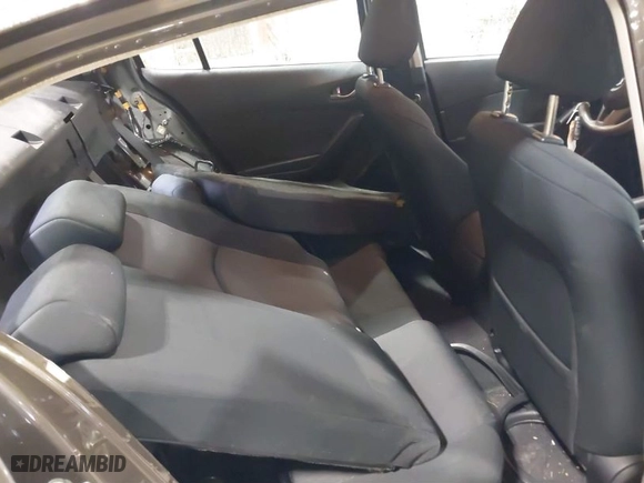 2014 Mazda Mazda3 i Sport with VIN JM1BM1U7XE1214649, listed as a IAAI auction lot 41768160 with 62,016 mi miles. Bid and sale history available at carsss.com. Image 8.