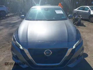2020 Nissan Altima 2.5 SL with VIN 1N4BL4EV0LC183713, listed as a IAAI auction lot 41985882 with 90,704 mi miles. Bid and sale history available at carsss.com. Image 12.