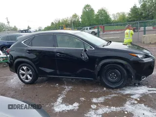 2017 Lexus NX 200t с VIN JTJBARBZ6H2134062, выставлен на аукционе IAAI как лот 42194902 с пробегом 120 905 миль миль и . История ставок и продаж доступна на DreamBid. Изображение 14.