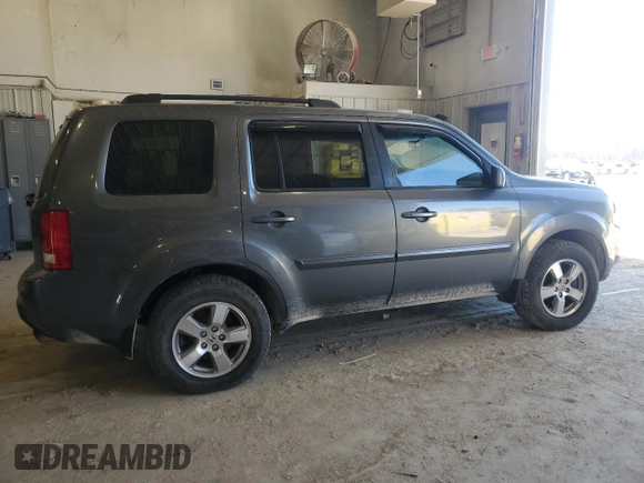 2011 Honda Pilot EX with VIN 5FNYF4H49BB106662, listed as a Copart auction lot 48702105 with 231,697 mi miles and Salvage Title. Bid and sale history available at DreamBid. Image 3.