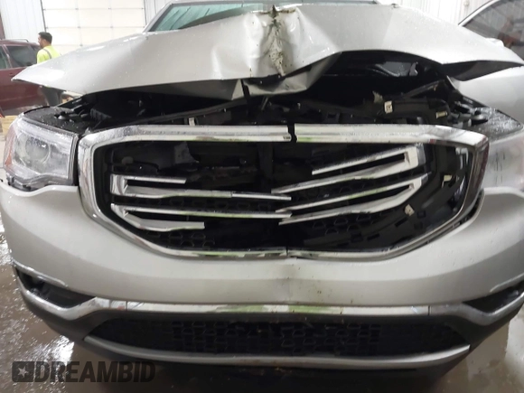 2017 GMC Acadia SLT with VIN 1GKKNMLA6HZ197659, listed as a IAAI auction lot 41556651 with 30,515 mi miles. Bid and sale history available at carsss.com. Image 6.