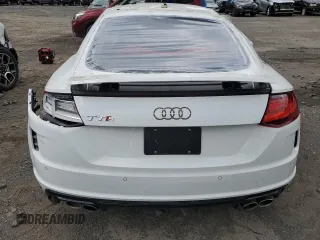 2023 Audi TTS z VIN TRUA1AFV0P1007101, wystawiony jako Copart lot #56334155 z przebiegiem 1719 mil mil oraz Szkody całkowita. Historia ofert i sprzedaży dostępna na DreamBid. Obrazek 6.