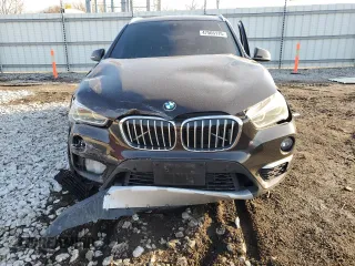 2017 BMW X1 xDrive28i with VIN WBXHT3C32H5F70488, listed as a Copart auction lot 47505115 with 0 mi miles and Salvage Title. Bid and sale history available at carsss.com. Image 5.