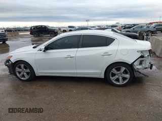 2014 Acura ILX Technology with VIN 19VDE1F77EE009606, listed as a IAAI auction lot 41753813 with 89,945 mi miles and . Bid and sale history available at DreamBid. Image 15.