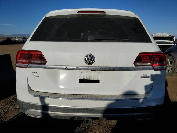 2020 Volkswagen Atlas SEL z VIN 1V2MR2CA1LC504193, wystawiony jako Copart lot #44369765 z przebiegiem 37 501 mil mil oraz Szkoda całkowita • Salvage title. Historia ofert i sprzedaży dostępna na DreamBid. Obrazek 6.