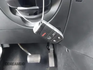 2020 Jeep Grand Cherokee Limited X с VIN 1C4RJFBGXLC264539, выставлен на аукционе IAAI как лот 41367077 с пробегом 70 631 миль миль и . История ставок и продаж доступна на DreamBid. Изображение 11.