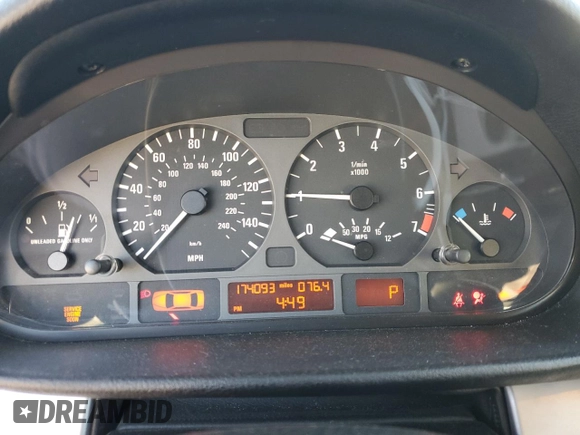 2005 BMW 3 Series 325i with VIN WBAEV33465KX09760, listed as a Copart auction lot 87790945 with 174,093 mi miles and Salvage Title. Bid and sale history available at carsss.com. Image 9.